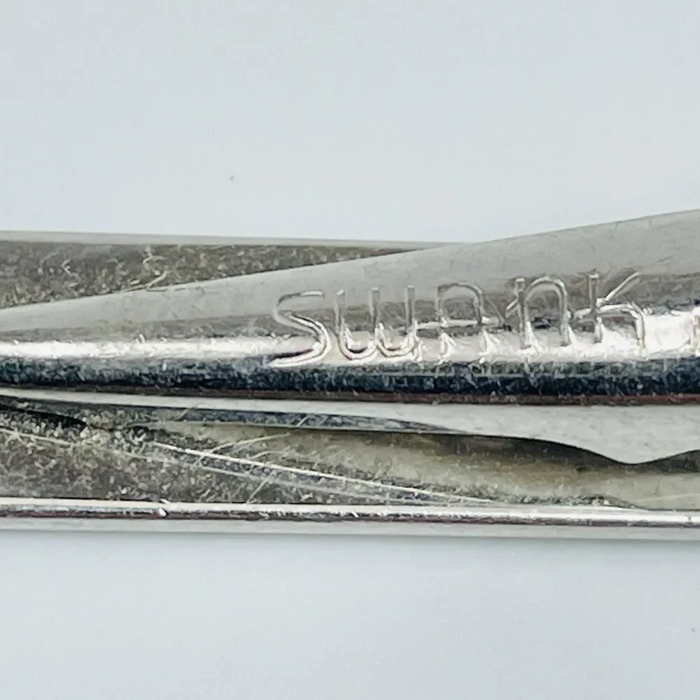 Vintage SWANK Men's Silver Tone Geometric Pattern Tie Clip Bar Accessory